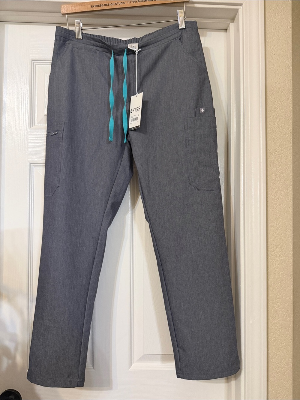 Figs NWT Yola Skinny Scrub Pants with Teal Drawcords Med petite